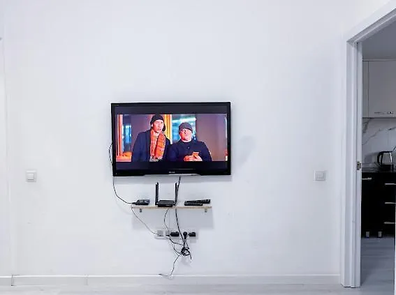 Светлая, Просторная Квартира В 10Мин От Мега Парк Almaty Apartment
